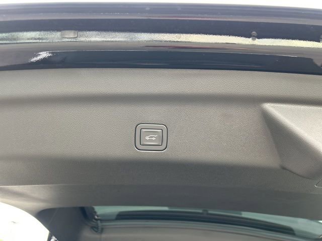 New 2026 Chevrolet Tahoe High Country image 31