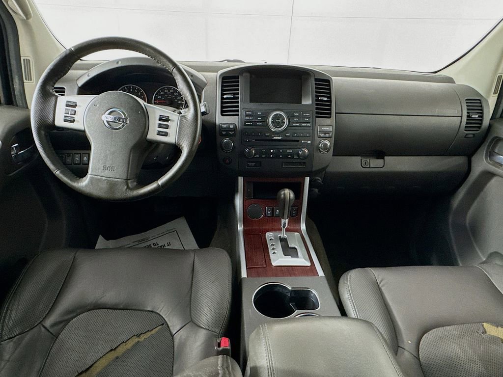 Used 2012 Nissan Pathfinder LE RWD image 26