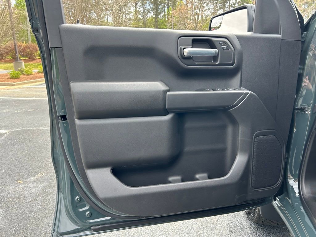 New 2026 Chevrolet Silverado 1500 Custom Trail Boss w/ LPO, Dark Essentials Package image 44