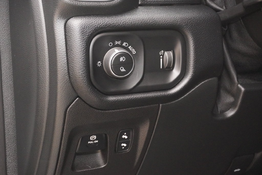 Used 2021 RAM 1500 Lone Star RWD image 28