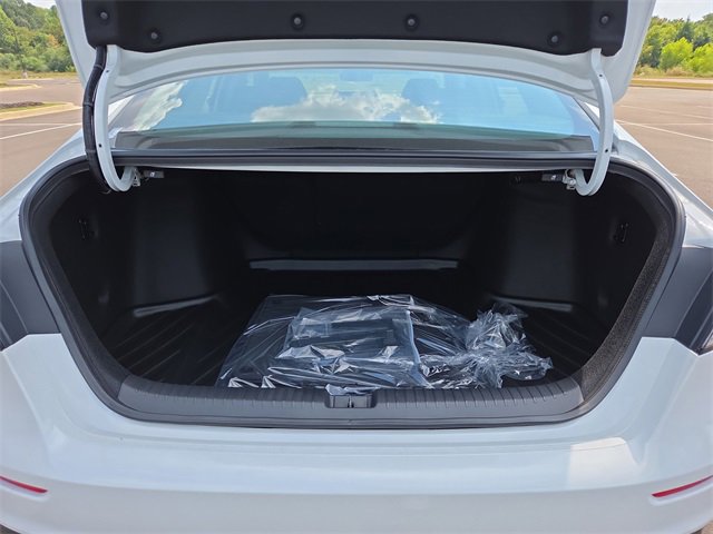 New 2025 Honda Accord SE image 4