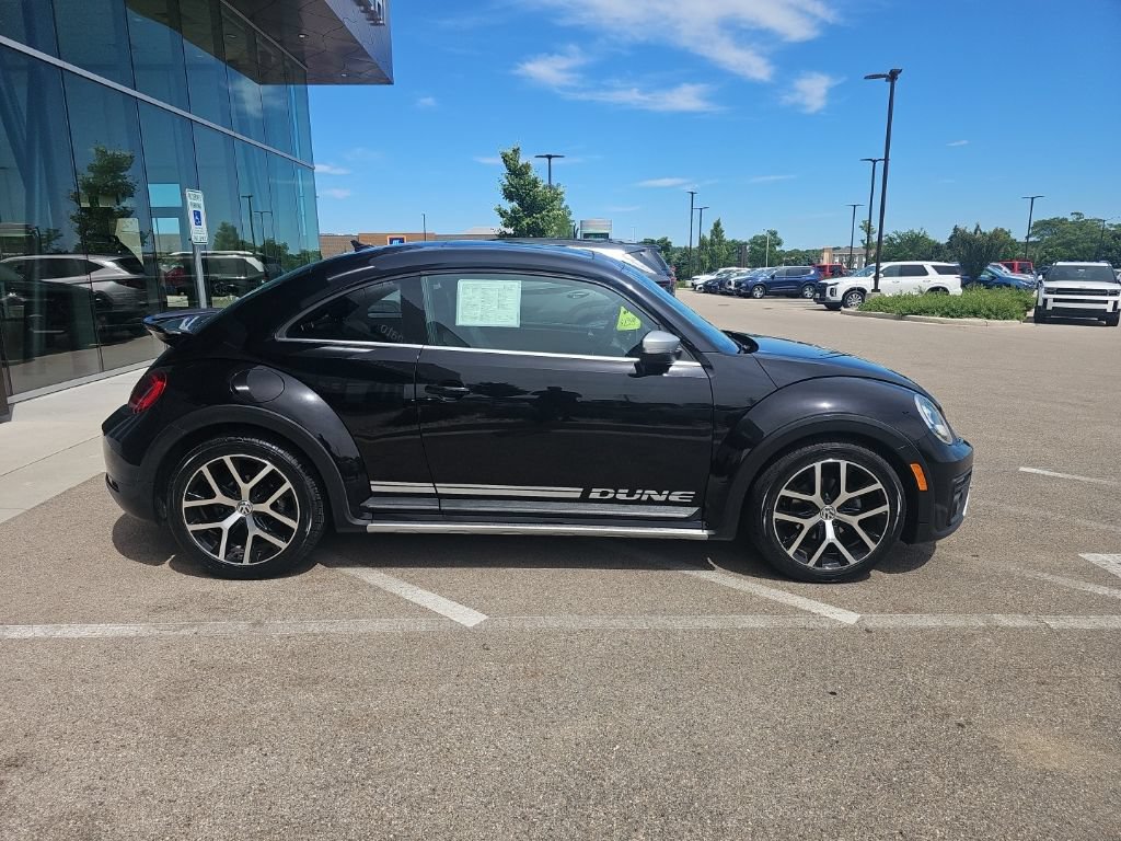 Used 2016 Volkswagen Beetle 1.8T Dune FWD image 6
