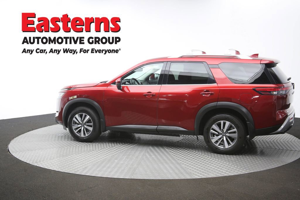Used 2022 Nissan Pathfinder SL AWD/4WD image 61