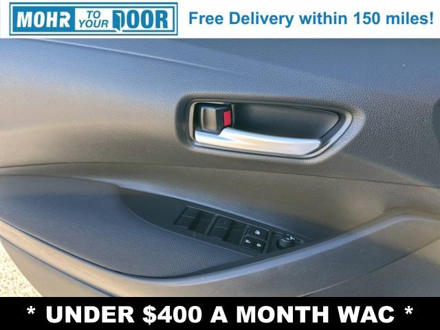 Used 2021 Toyota Corolla LE image 21
