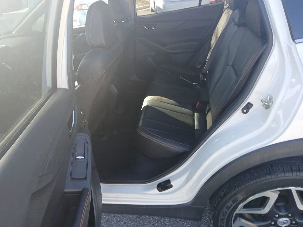 Used 2018 Subaru Crosstrek 2.0i Limited image 19