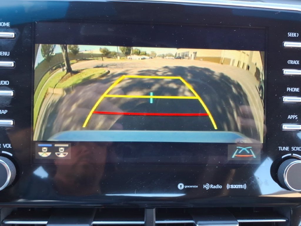 Used 2019 Toyota Avalon XLE w/ Moonroof Package FWD image 26