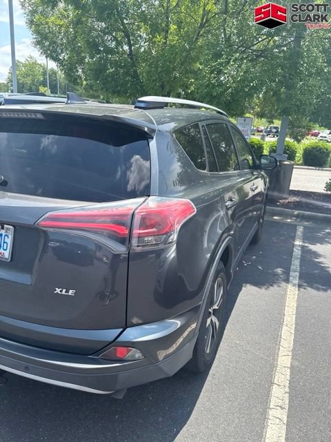 Used 2017 Toyota RAV4 XLE FWD image 12