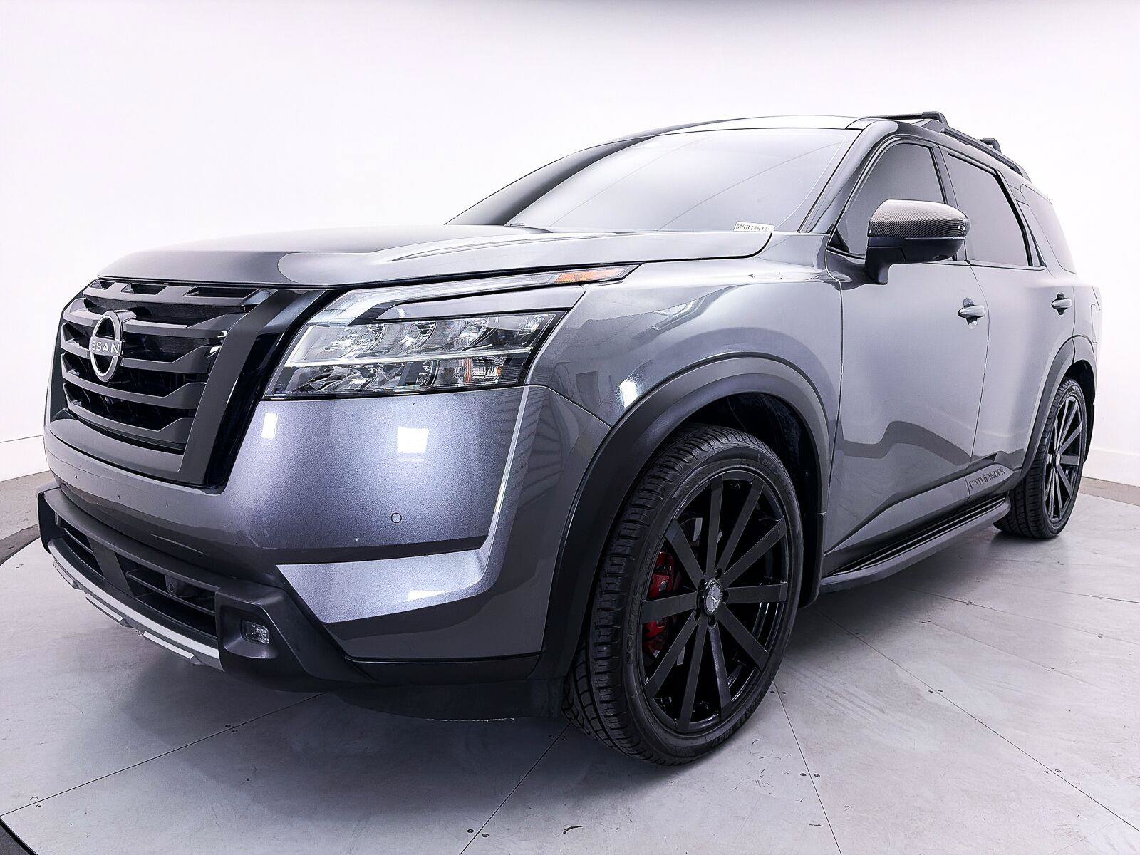 Used 2022 Nissan Pathfinder SL w/ SL Premium Package FWD image 13