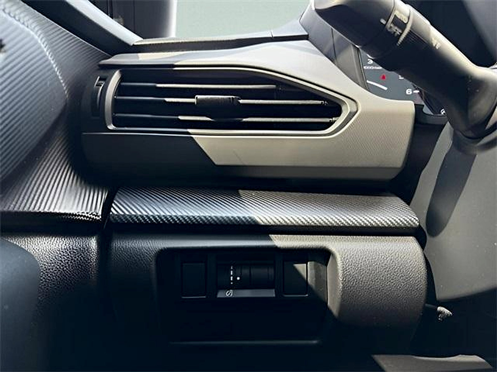 Certified 2024 Subaru Crosstrek 2.5i Wilderness w/ Wilderness Package image 29