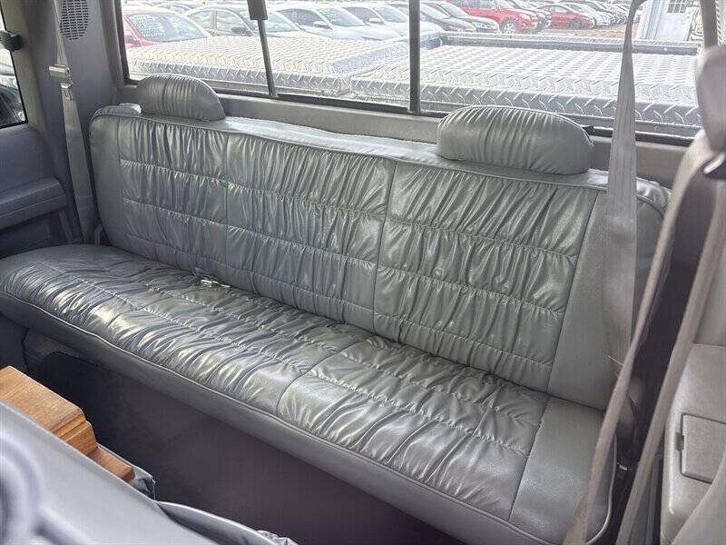 Used 1995 Chevrolet Silverado 3500 2WD Extended Cab image 21