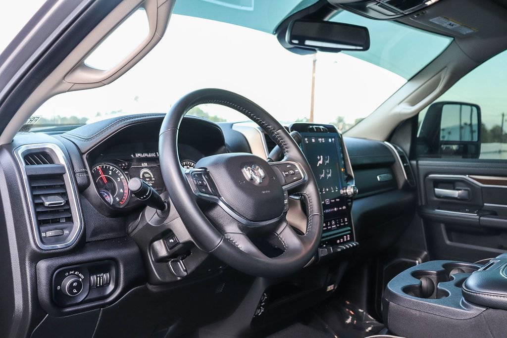 Used 2024 RAM 2500 Laramie AWD/4WD image 23