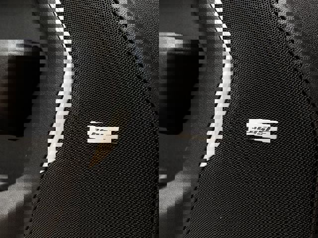 Used 2021 GMC Yukon XL SLT w/ SLT Premium Package image 26