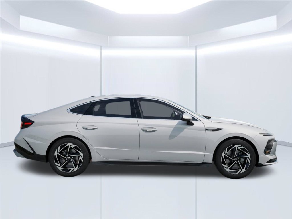 New 2026 Hyundai Sonata SEL FWD image 6