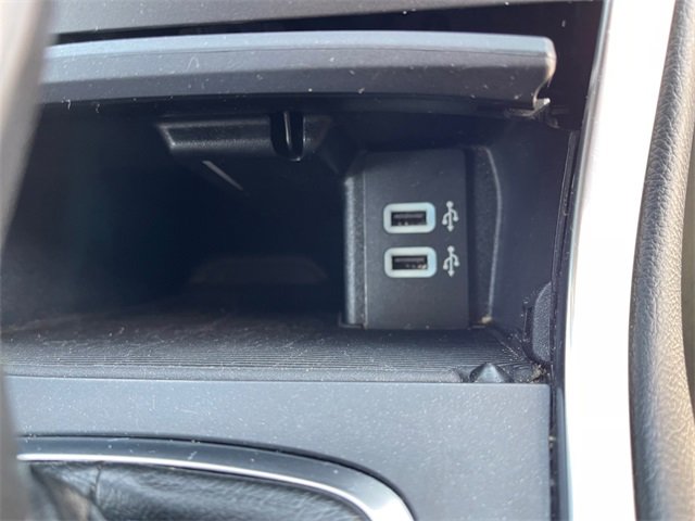 Used 2016 Ford Edge Titanium w/ Technology Package image 17