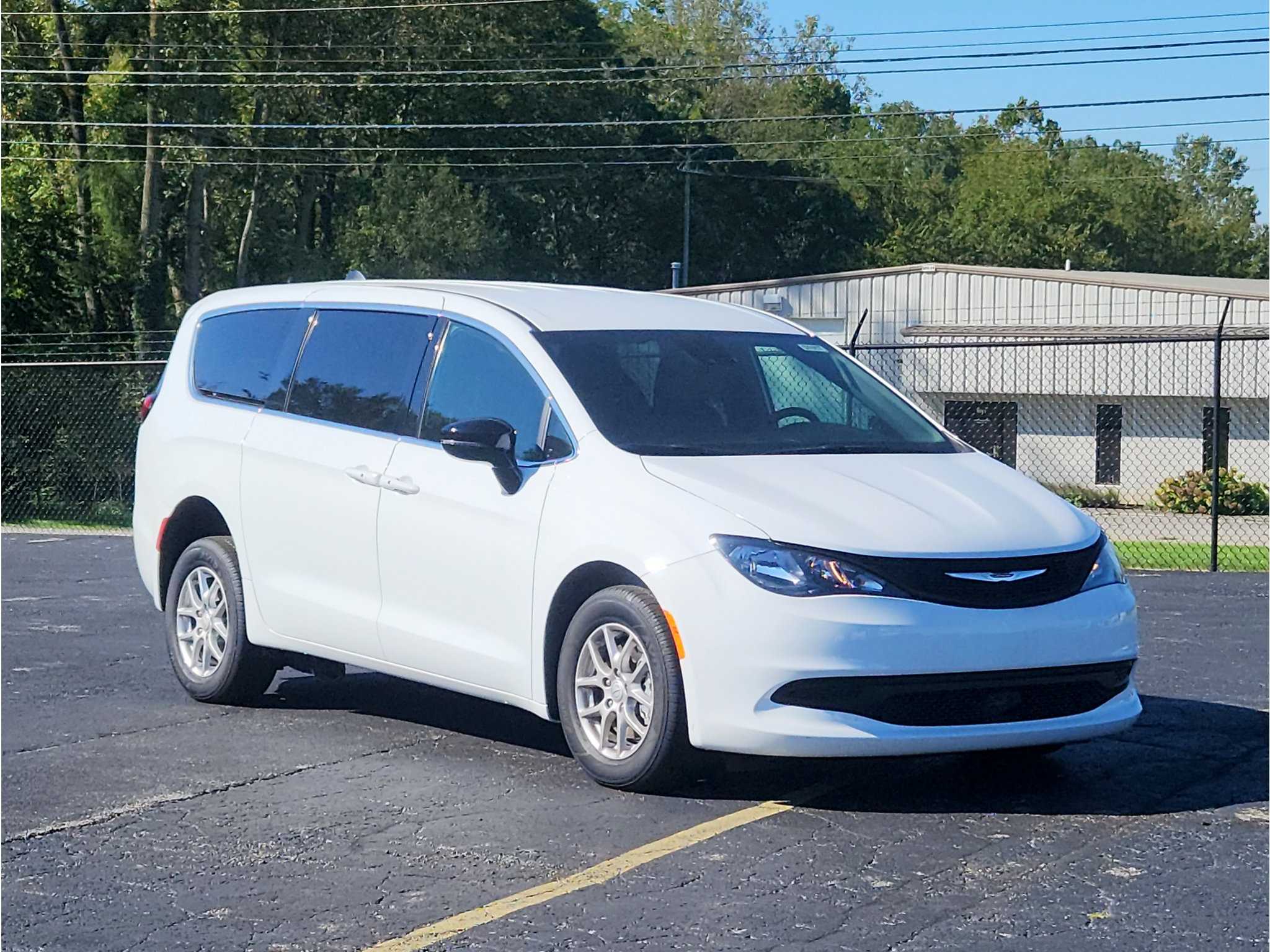 New 2026 Chrysler Voyager LX FWD image 7
