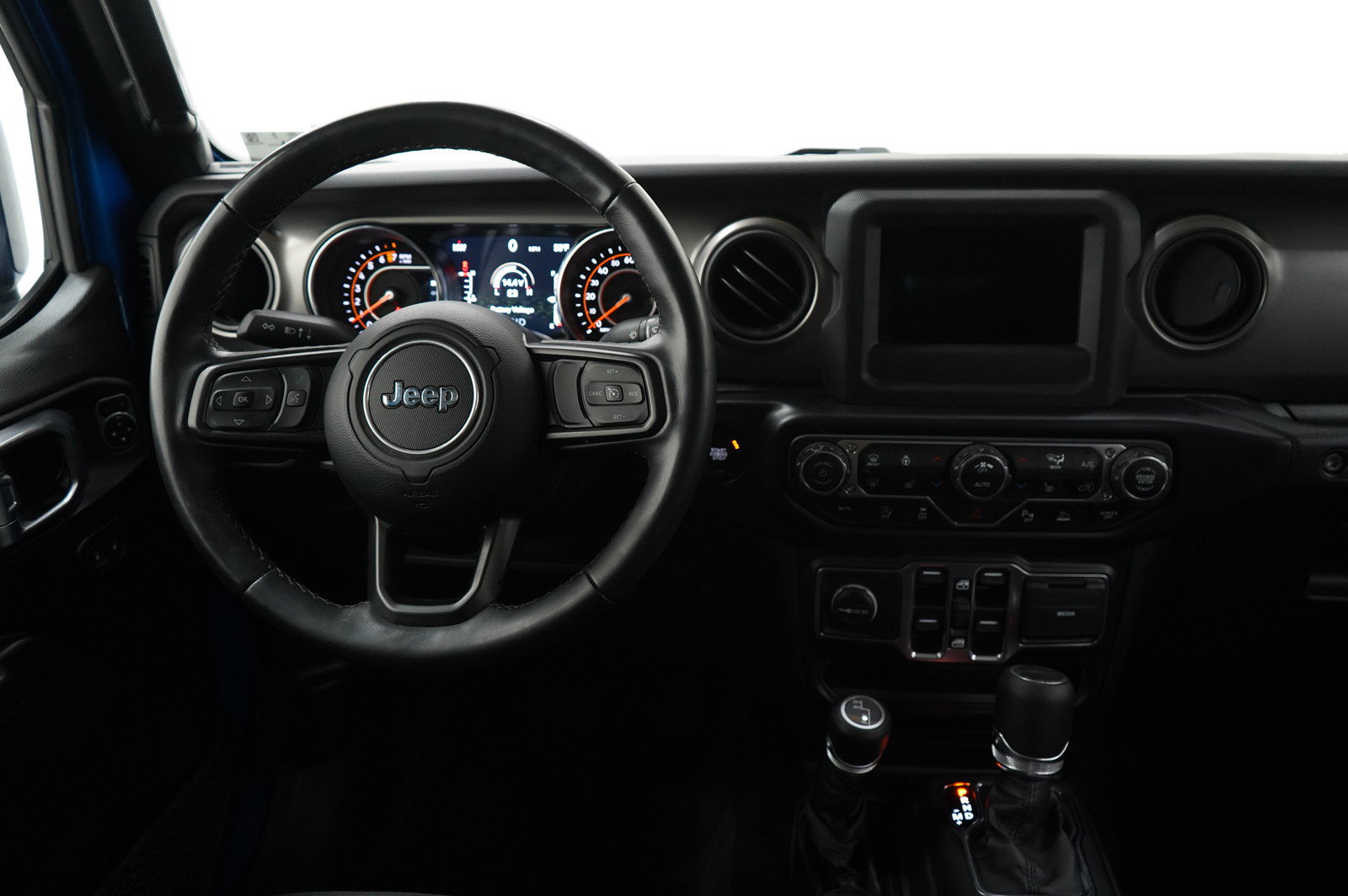 Used 2021 Jeep Gladiator Sport image 12