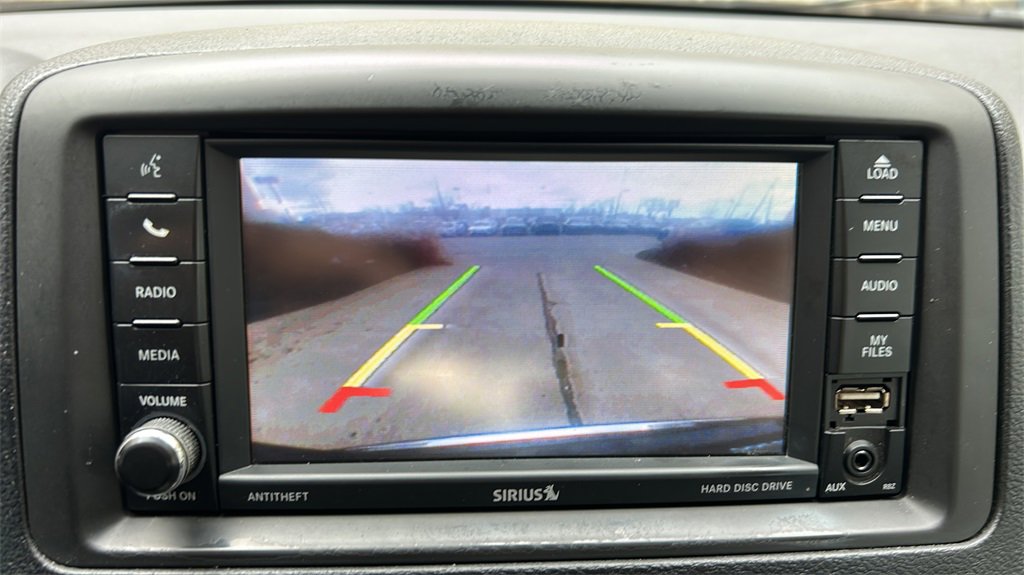 Used 2014 Chrysler Town & Country Touring image 21