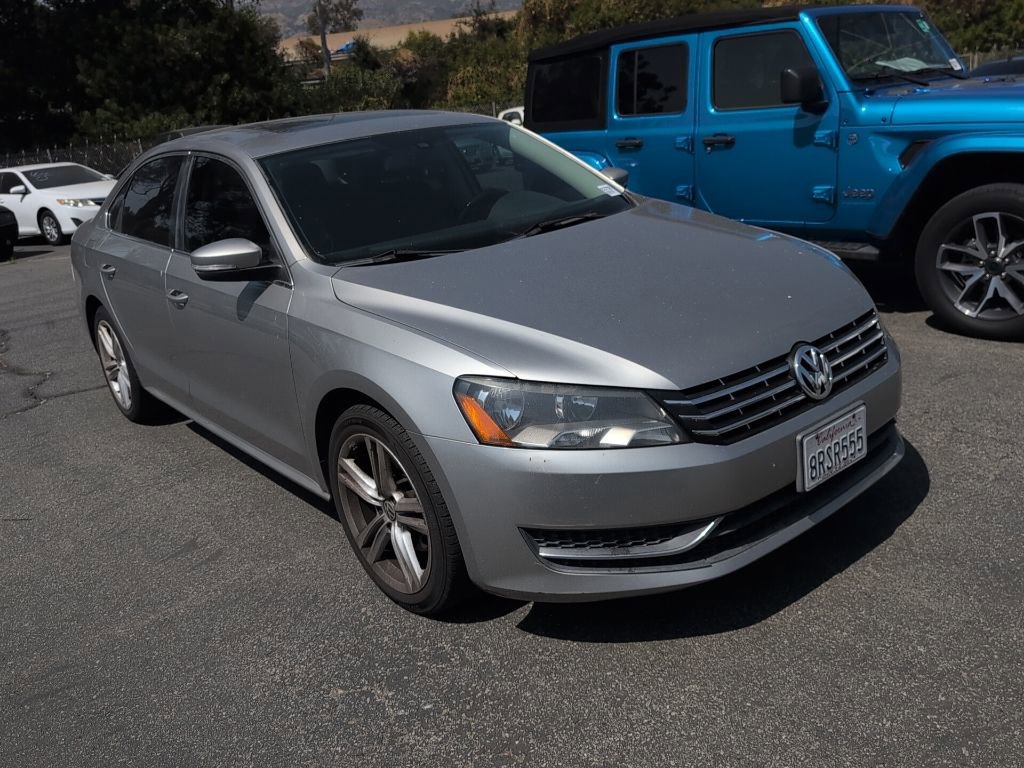 Used 2013 Volkswagen Passat TDI SE FWD image 1