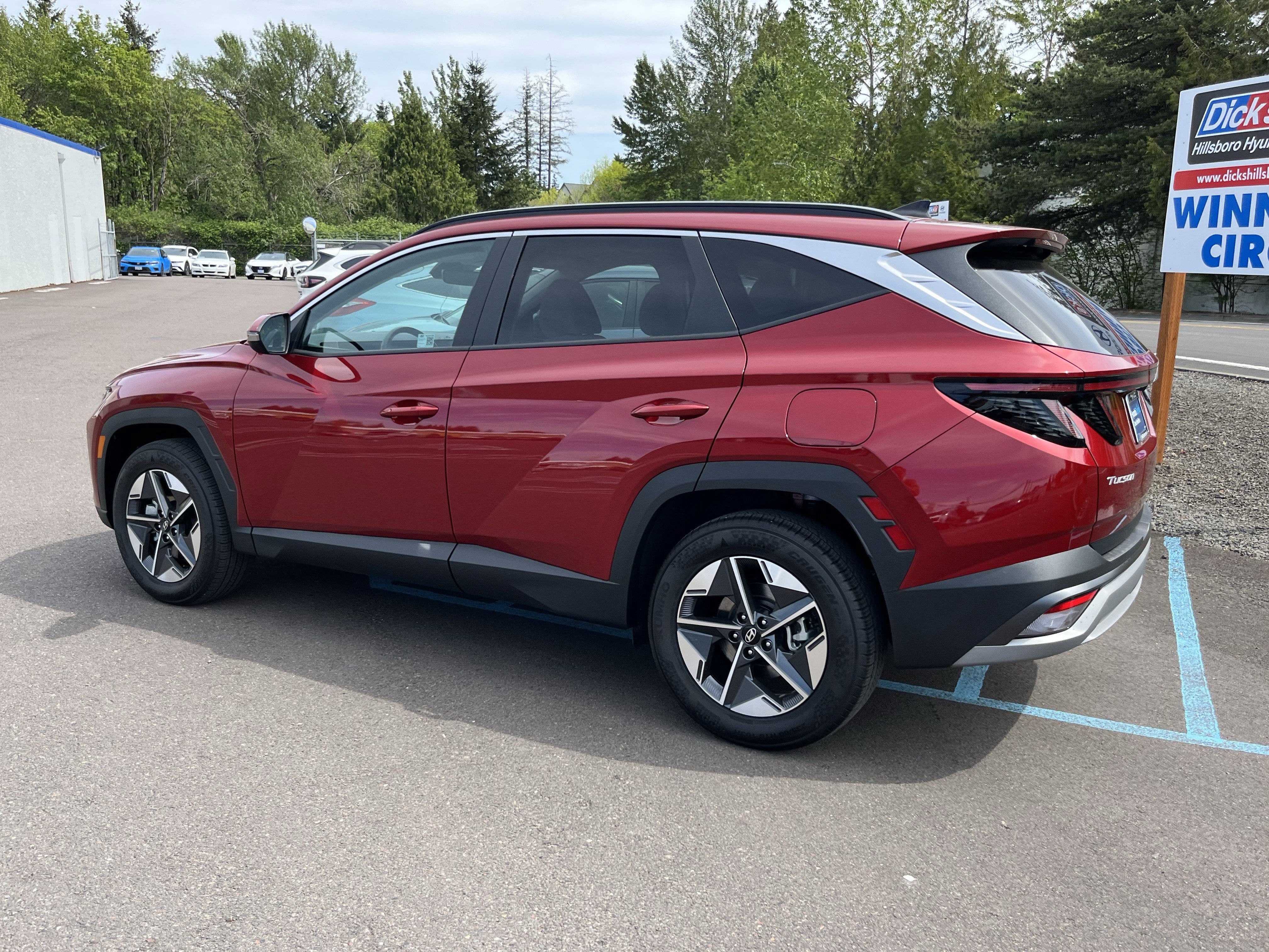 Certified 2025 Hyundai Tucson SEL AWD/4WD image 3