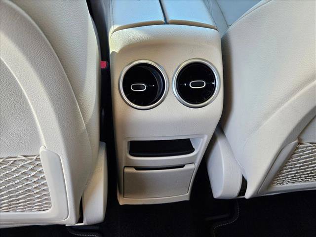 Certified 2022 Mercedes-Benz GLB 250 4MATIC image 18