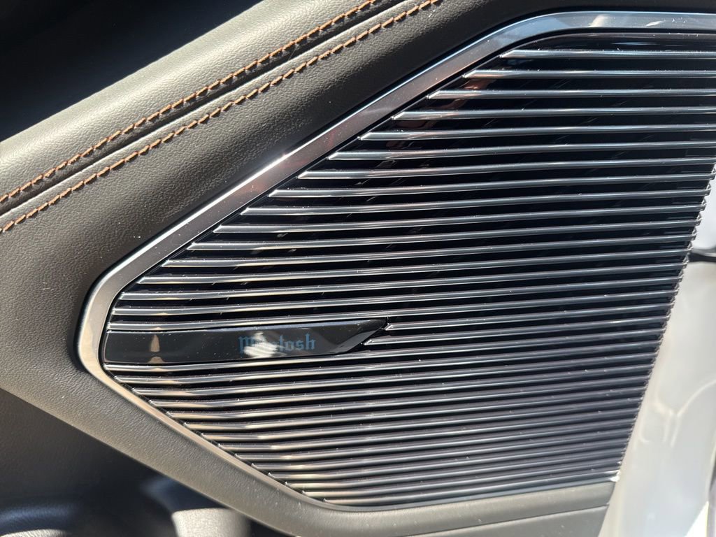 New 2026 Jeep Grand Cherokee L Summit image 23