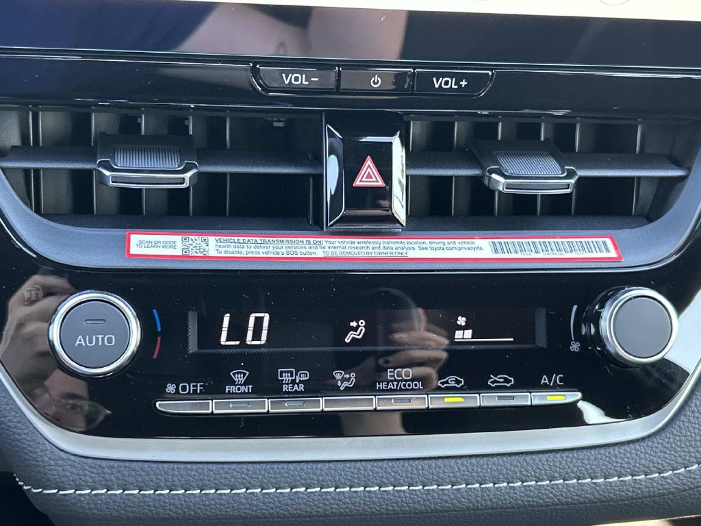 New 2027 Toyota Corolla SE w/ SE Premium Package FWD image 39
