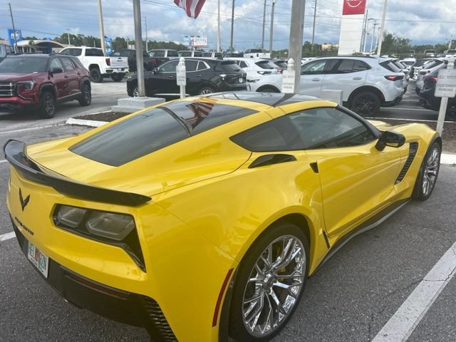 Certified 2016 Chevrolet Corvette Z06 w/ 3LZ Preferred Equipment Group RWD image 4