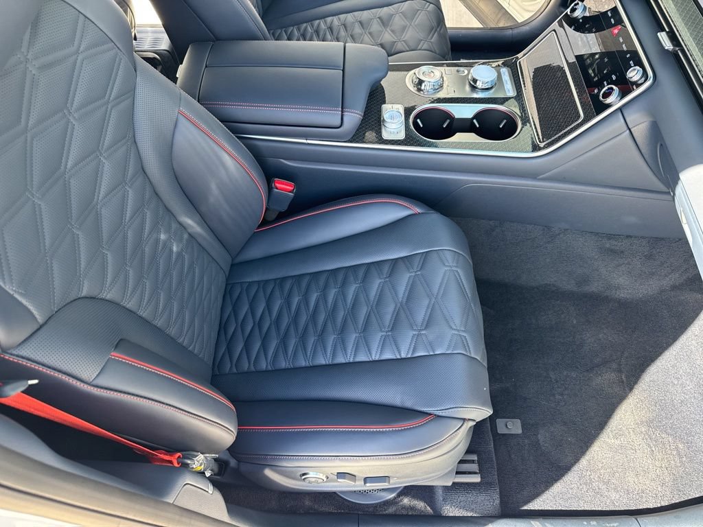 New 2026 Genesis GV80 3.5T e-SC AWD/4WD image 13