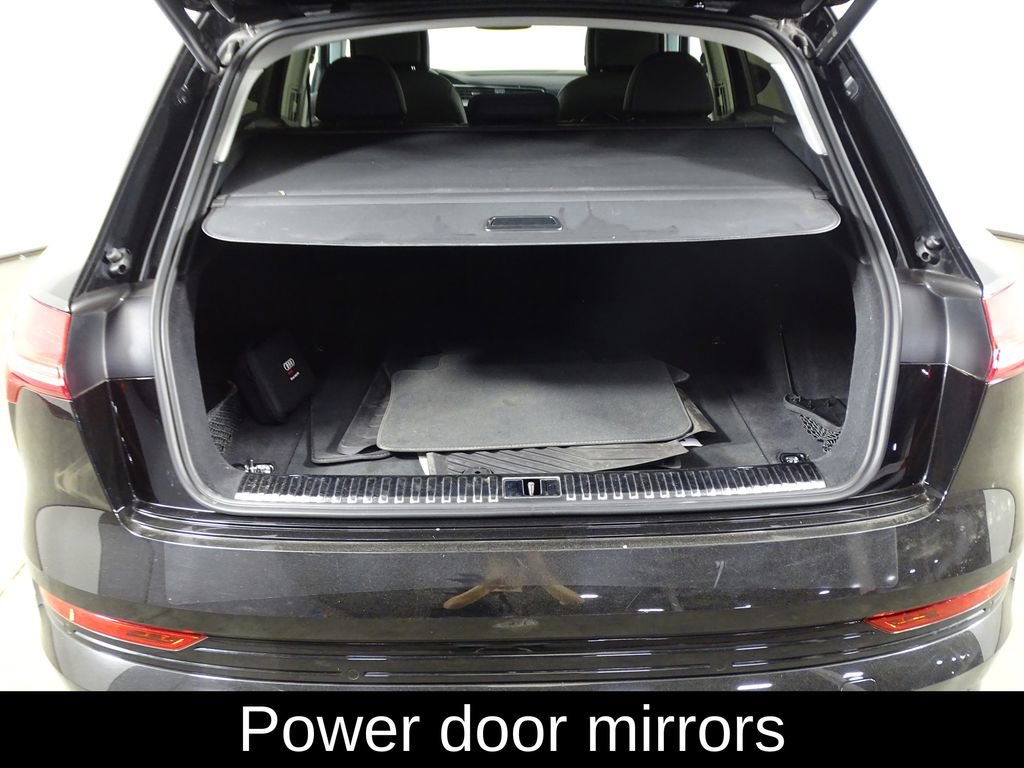 Used 2021 Audi e-tron Premium Plus image 15