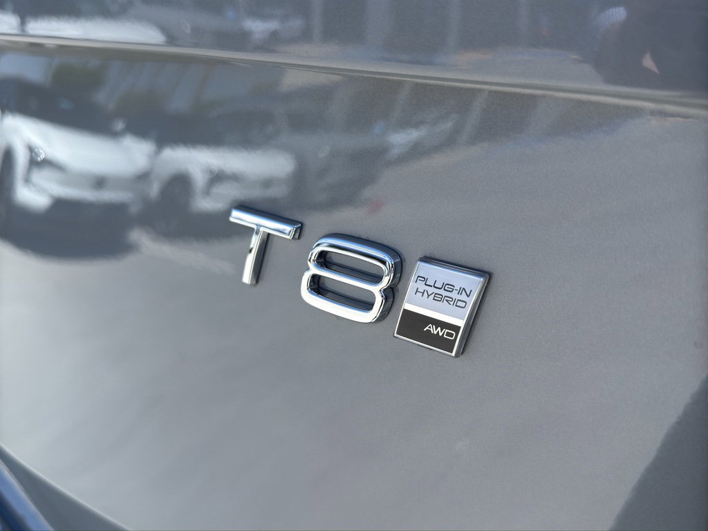 New 2026 Volvo XC90 T8 Plus w/ Protection Package Premier image 21