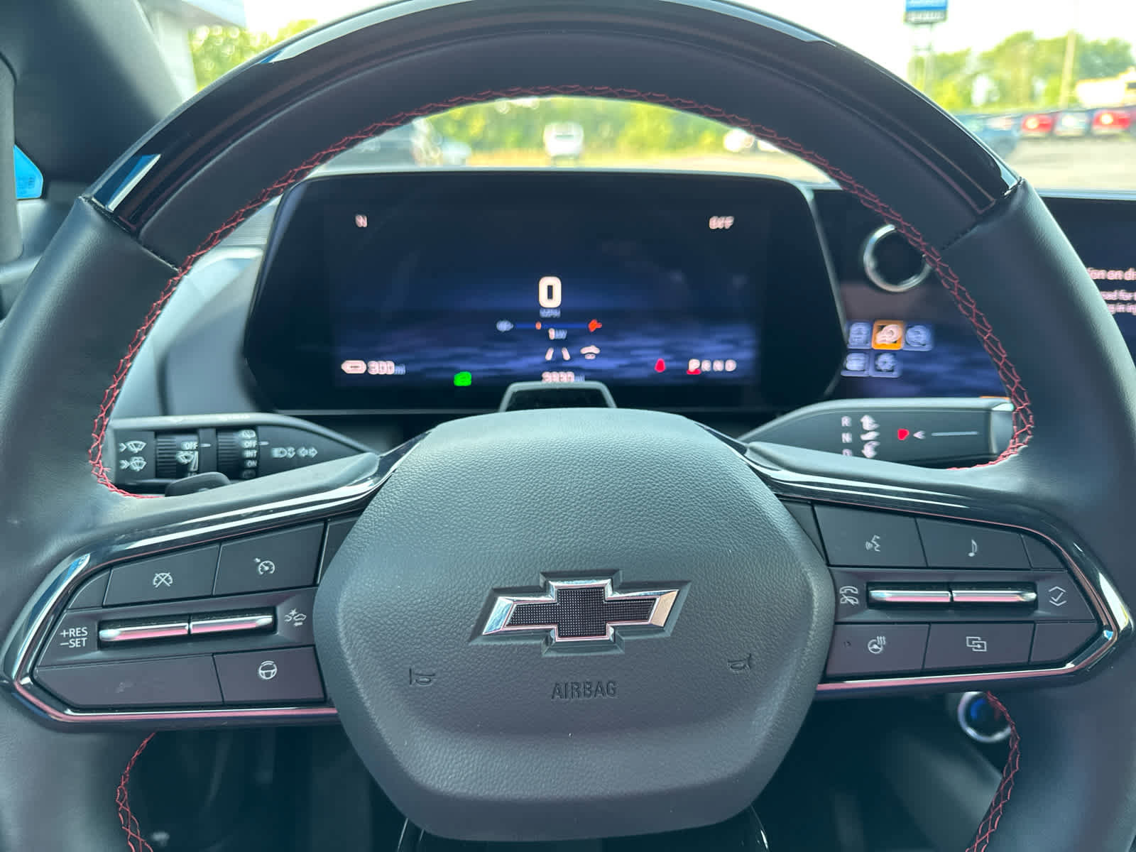 Used 2024 Chevrolet Equinox EV RS image 26