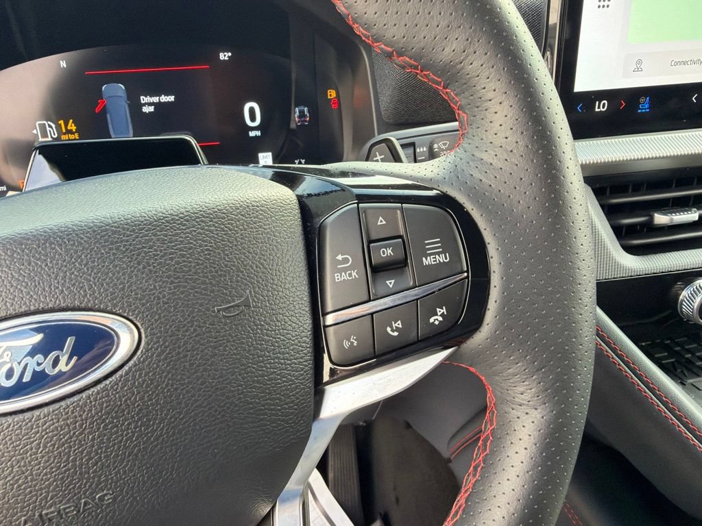 Used 2025 Ford Explorer ST AWD/4WD image 32