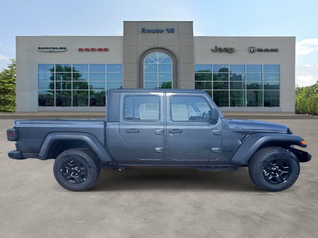 New 2026 Jeep Gladiator Sport AWD/4WD image 5