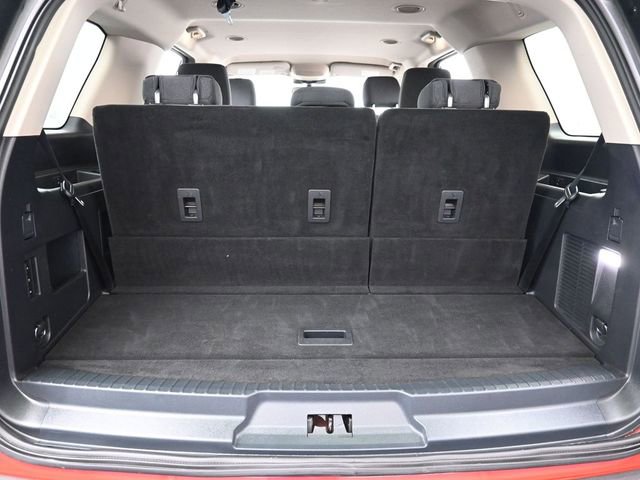 Used 2024 Ford Expedition XLT image 27