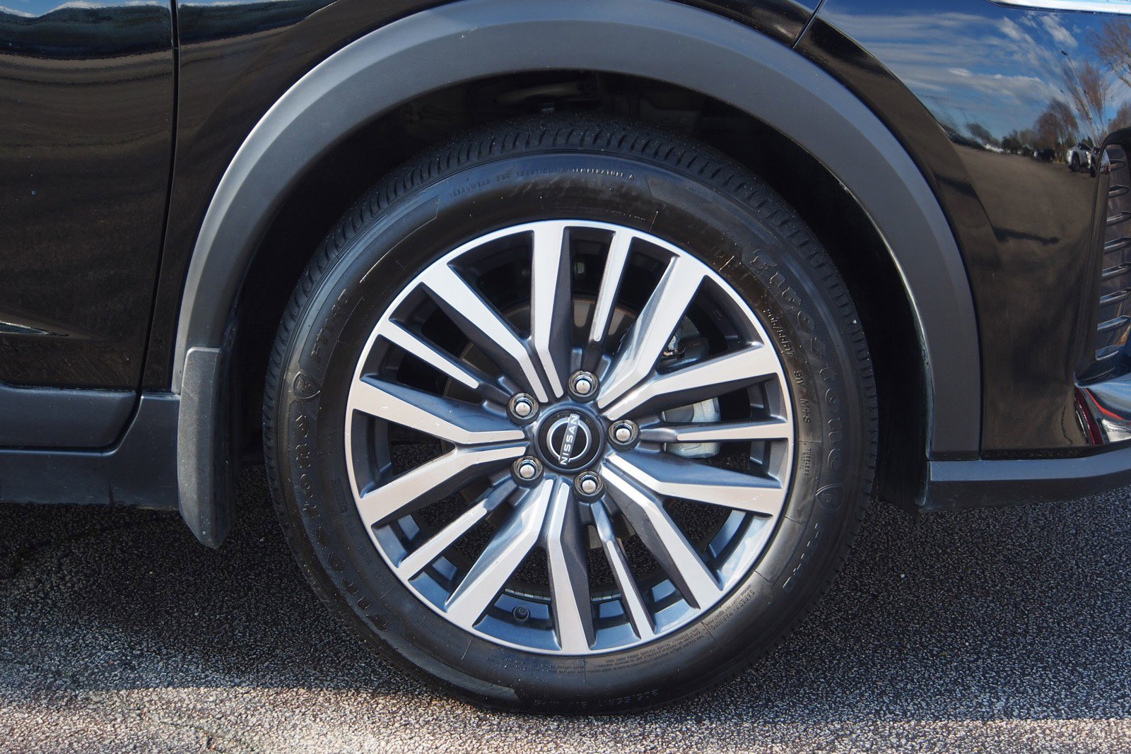 Used 2023 Nissan Kicks SV image 9