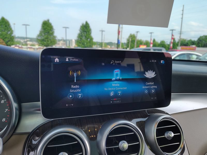 Used 2020 Mercedes-Benz GLC 300 4MATIC image 14
