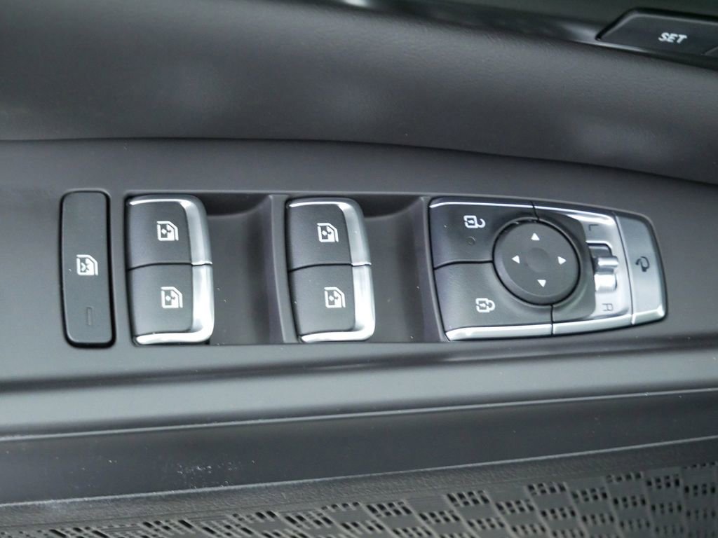 New 2026 Kia Carnival SX image 21