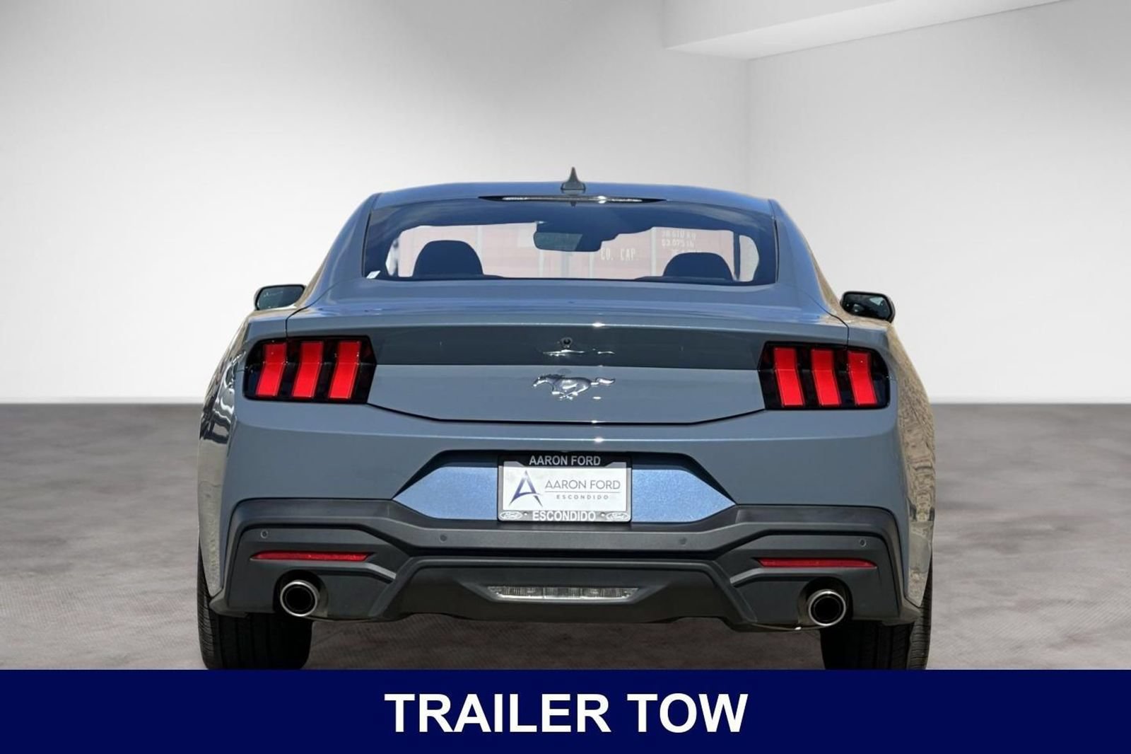 Used 2025 Ford Mustang Coupe RWD image 4