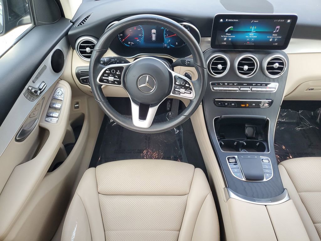 Used 2022 Mercedes-Benz GLC 300 w/ Premium Package Lite image 15