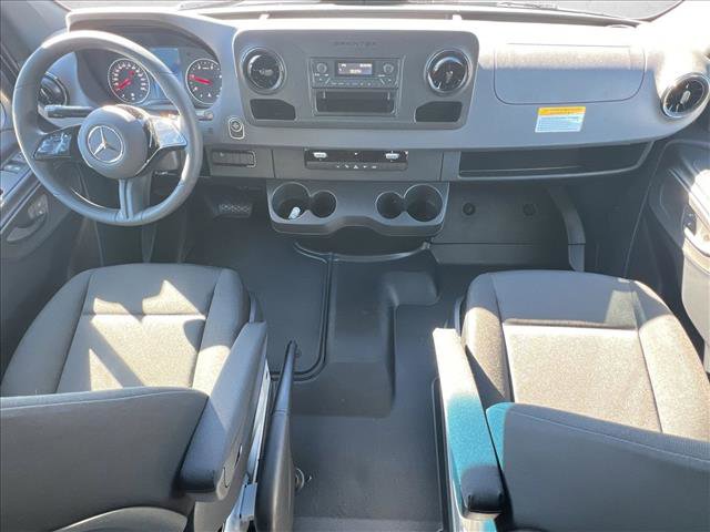 New 2026 Mercedes-Benz Sprinter 2500 image 14