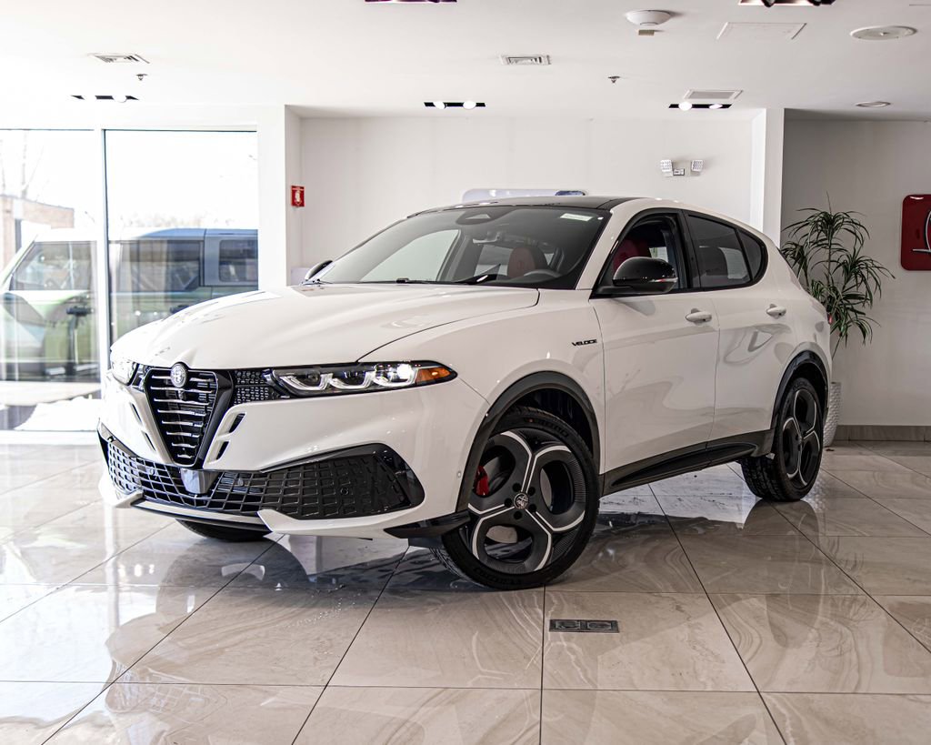 New 2026 Alfa Romeo Tonale w/ Quick Order Package 23H Volce