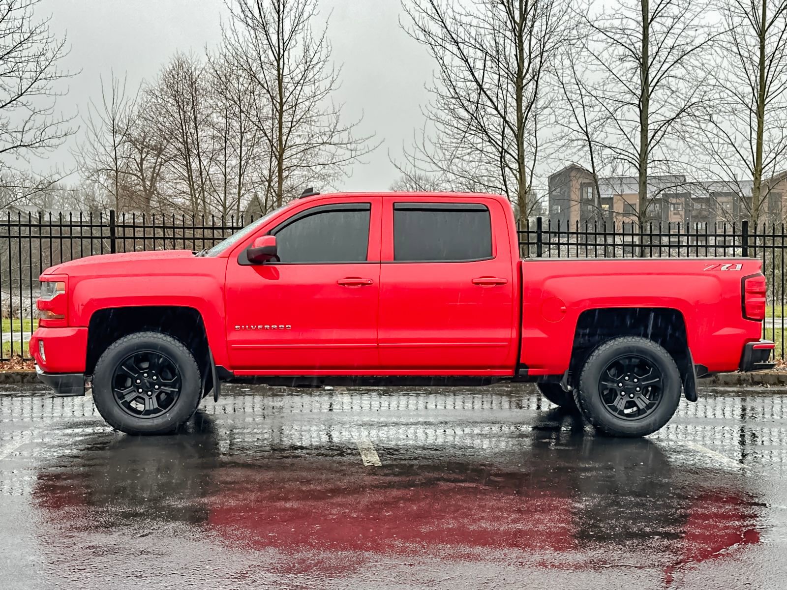 Used 2018 Chevrolet Silverado 1500 LT w/ All Star Edition image 6