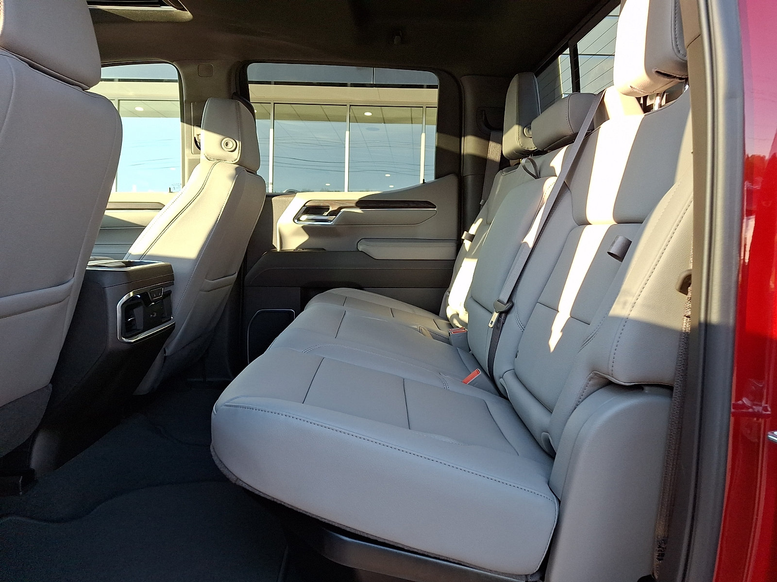 Certified 2026 GMC Sierra 1500 SLT w/ SLT Premium Plus Package AWD/4WD image 10