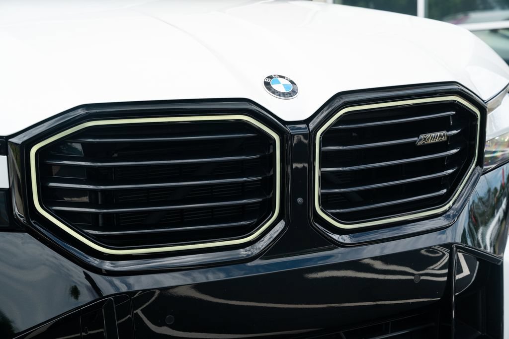 Used 2024 BMW XM AWD/4WD image 6