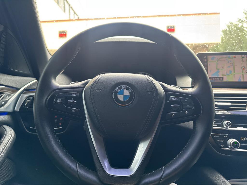 Used 2019 BMW 530e image 15