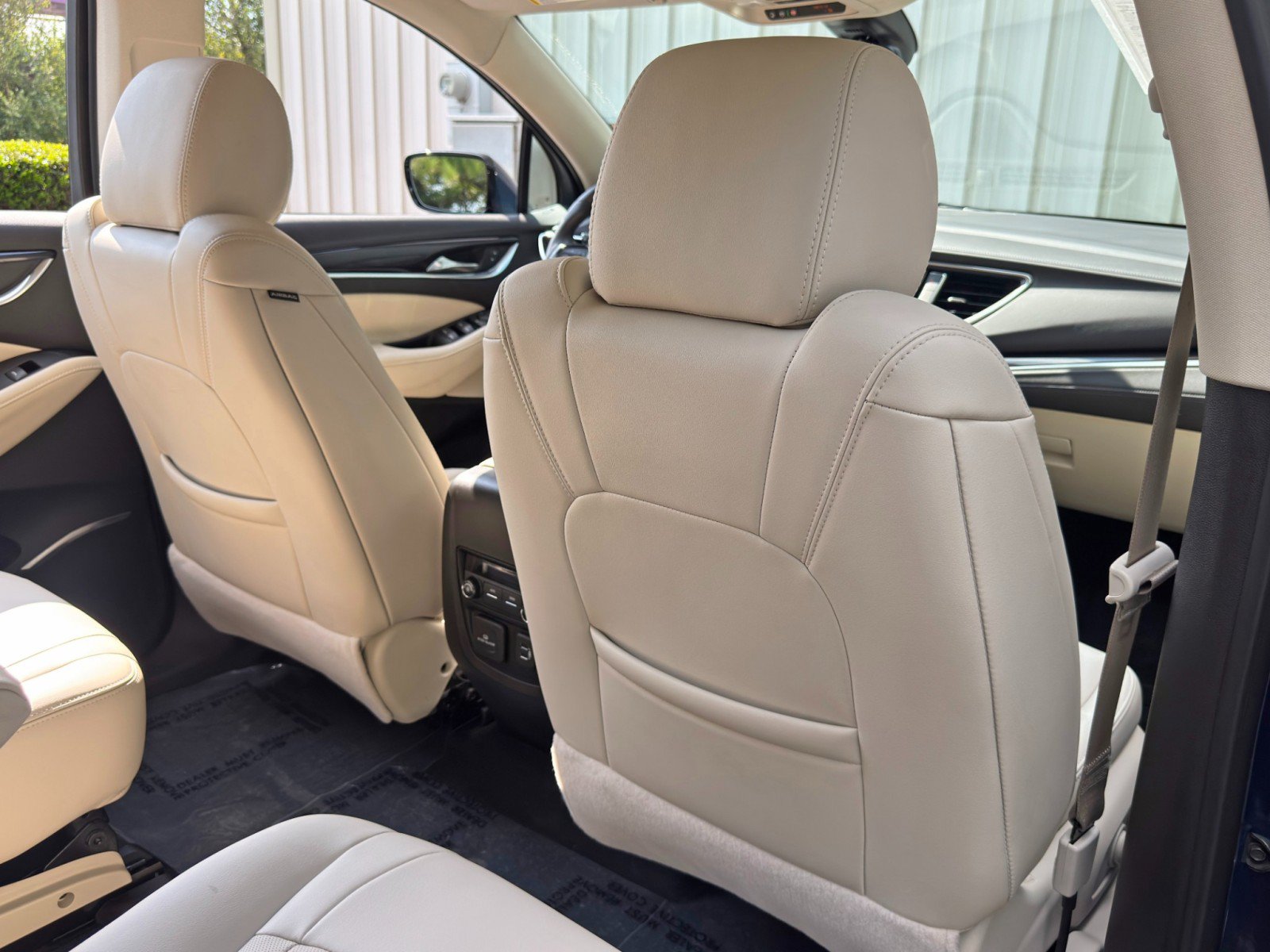 Used 2023 Buick Enclave Essence w/ Experience Buick Package FWD image 34