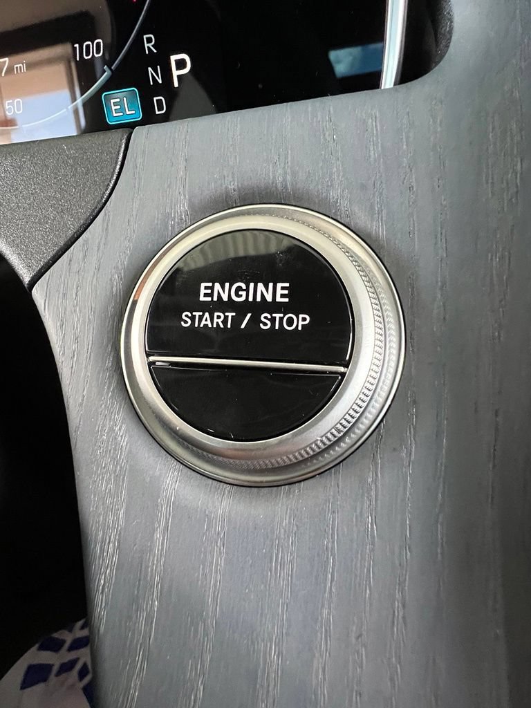 New 2026 Mercedes-Benz E 53 AMG e 4MATIC Sedan image 11