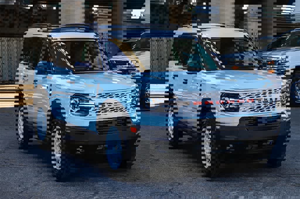 New 2025 Ford Bronco Sport Heritage w/ Convenience Package image 3