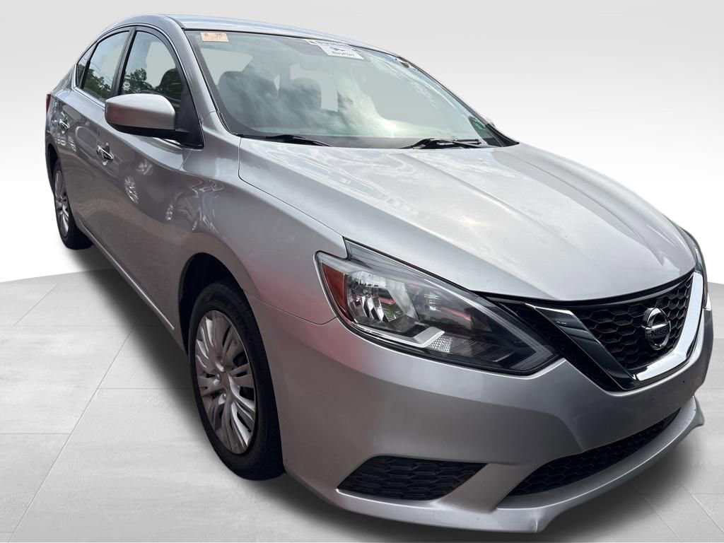 Used 2019 Nissan Sentra S FWD image 2