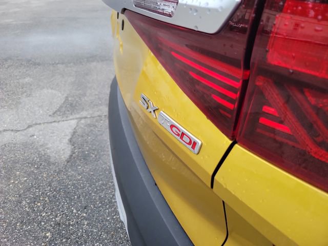 Used 2021 Kia Seltos SX w/ SX Sunroof Package image 8